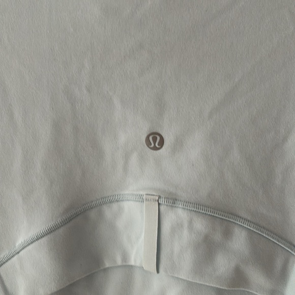 LULULEMON DEFINE JACKET *LUON IN SHEER BLUE (SHRB) SZ 8 NWT - Picture 5 of 8